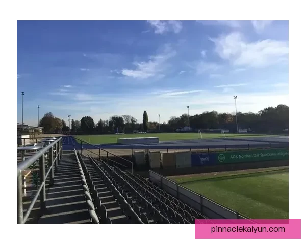 德甲青训球员转会持续活跃，未来潜力值得关注