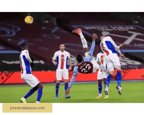 英超卢顿球迷抗议活动持续升温，呼吁改善观赛环境