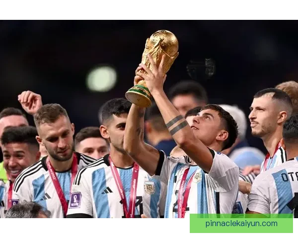 迪巴拉成长经历：从小城镇走向世界足球舞台的励志故事分析